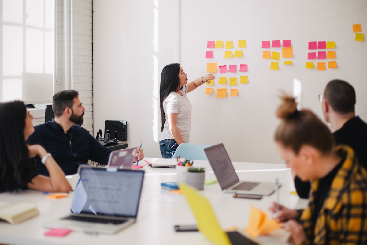 Whiteboard session mapping audience insights at Neural Marketing studio